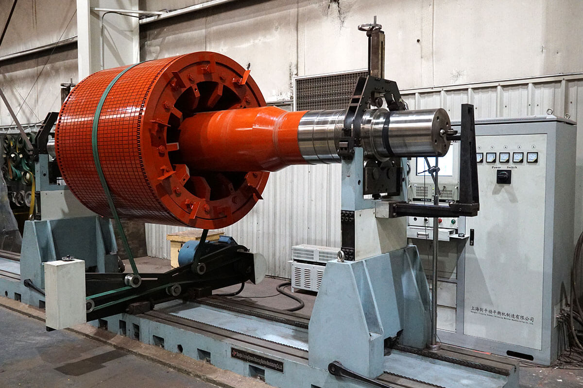 Smith Services uses CSI and various Schenck machinery to provide in-house balancing of up to 40,000 lbs.